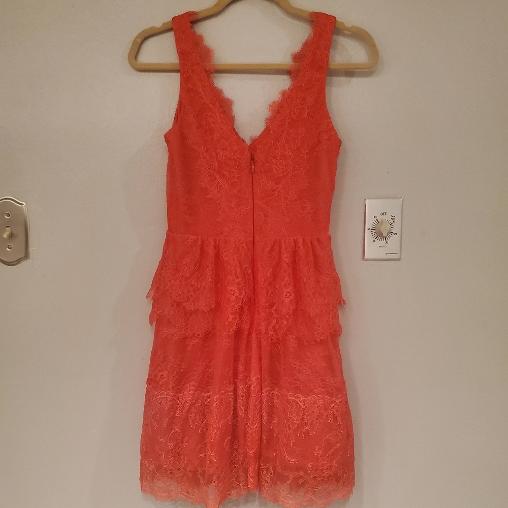 BCBGMAXAZRIA poppy Red lace tiered Dress - Picture 5 of 5